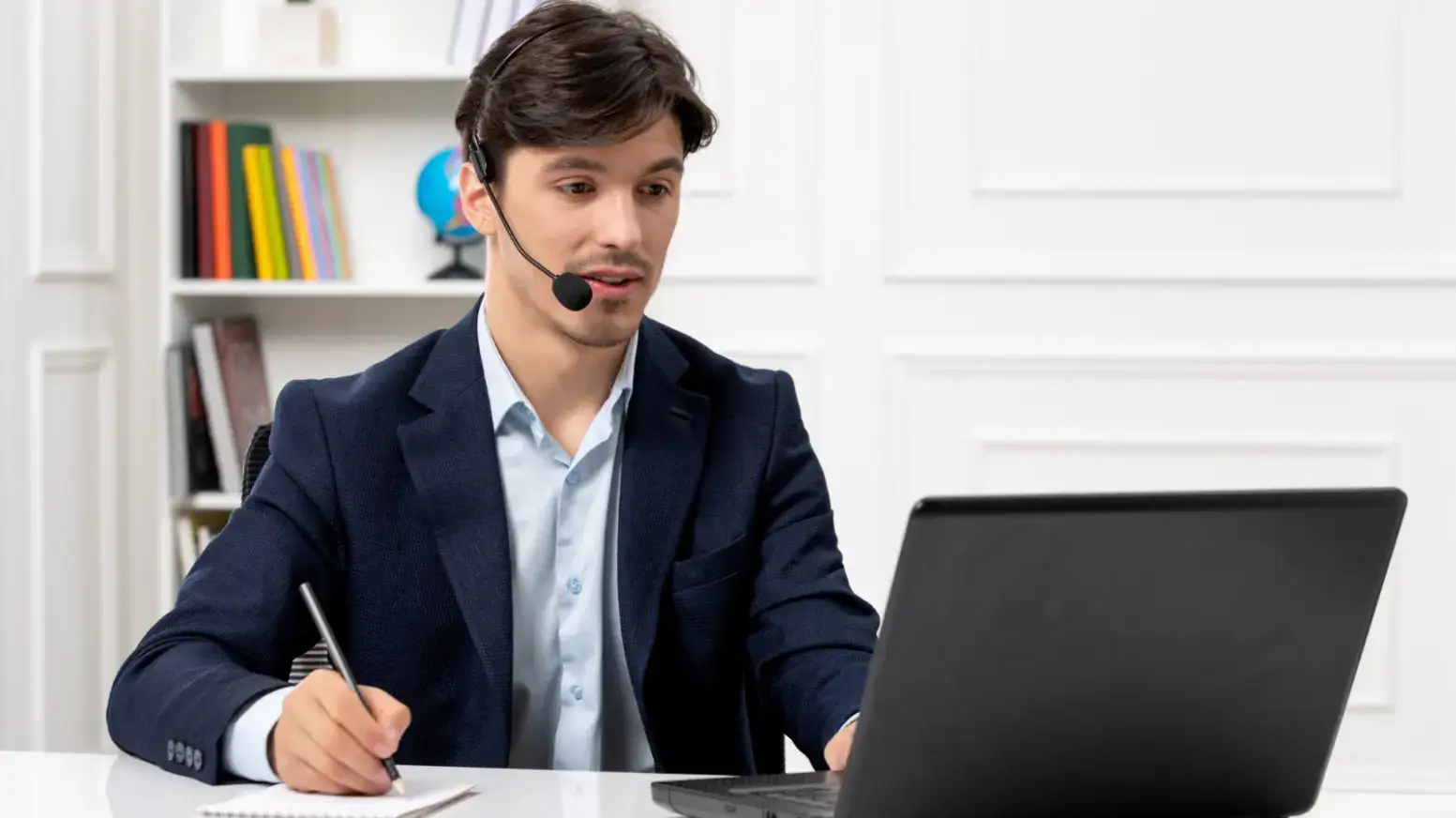 How to Hire a Virtual Assistant: A Step-by-Step Guide for First-Time Founders