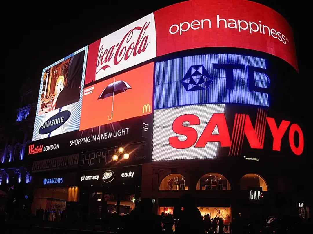 piccadilly-circus-ads-alight-london