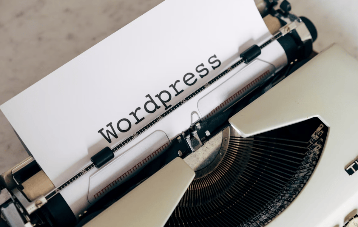 wordpress-typed-on-paper-in-typewriter